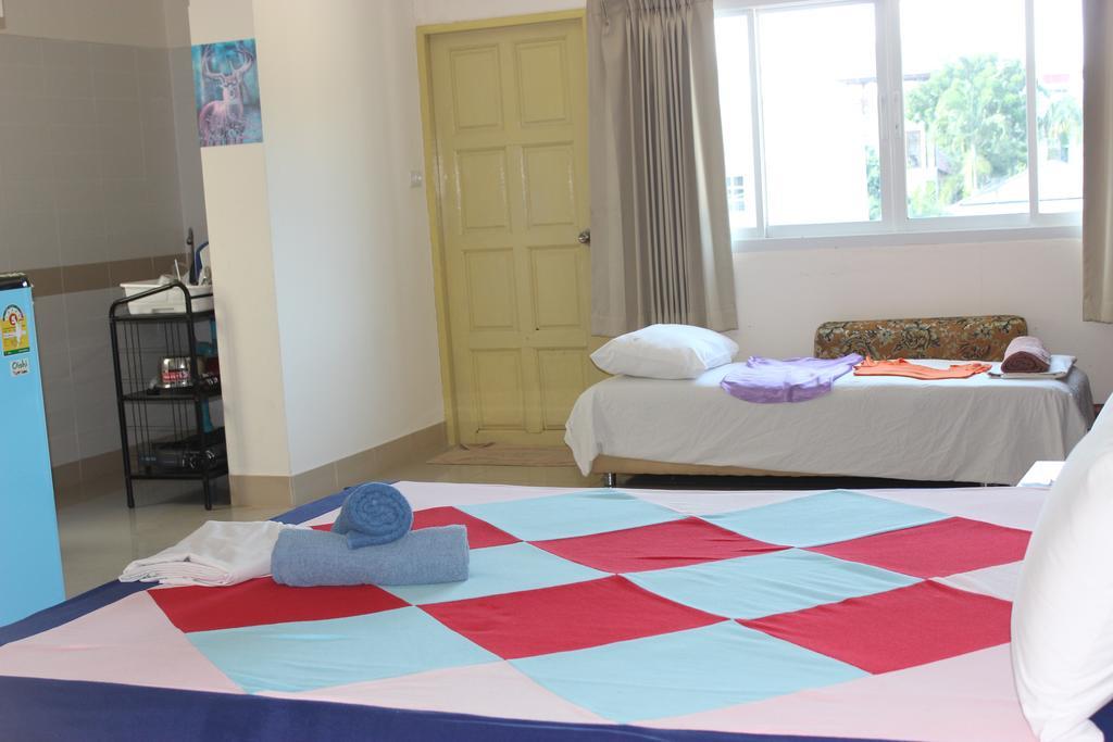 Dacha Beach Pattaya Ngoại thất bức ảnh