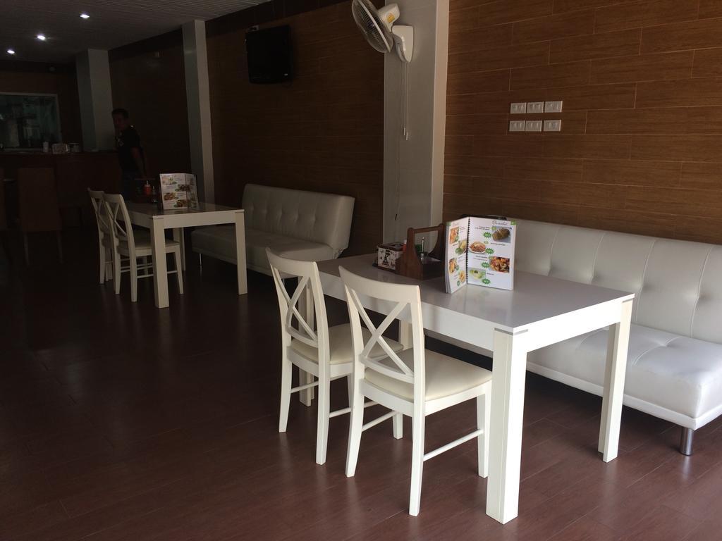 Dacha Beach Pattaya Ngoại thất bức ảnh
