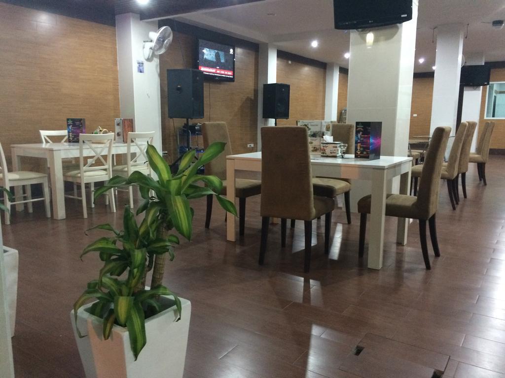 Dacha Beach Pattaya Ngoại thất bức ảnh